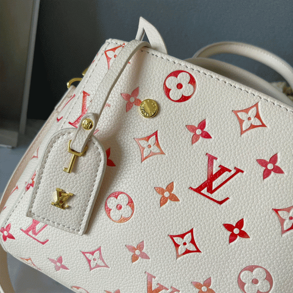 LV Montaigne BB bags