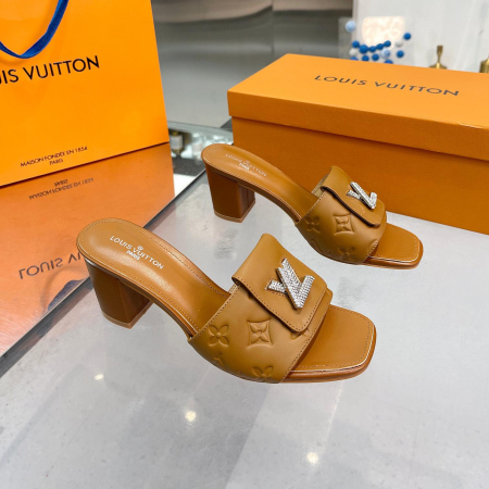 LV Flat Cut With Chunky Flip-flops Slide Sandal - Image 8