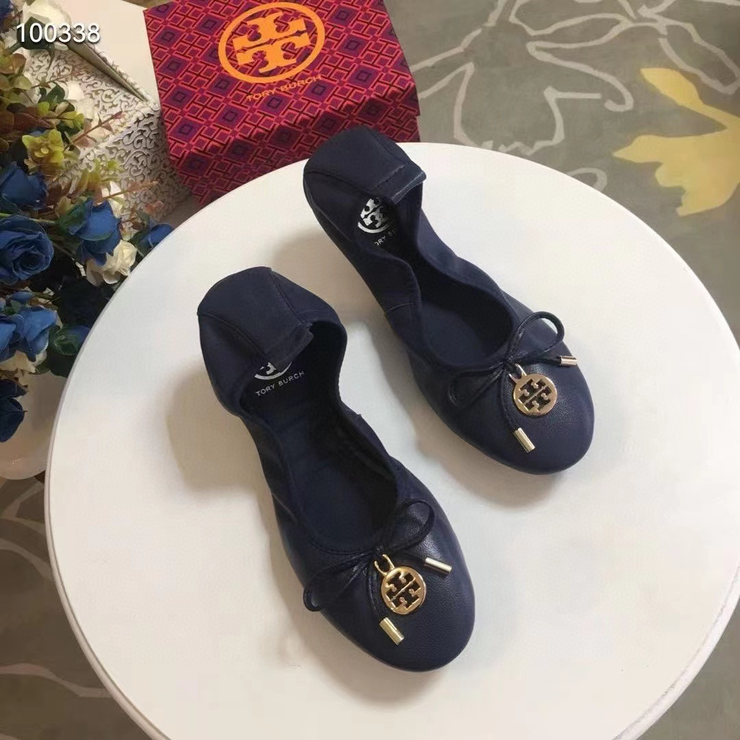 Tory Burch Leather Round Bow  Sandals Slide - Image 3