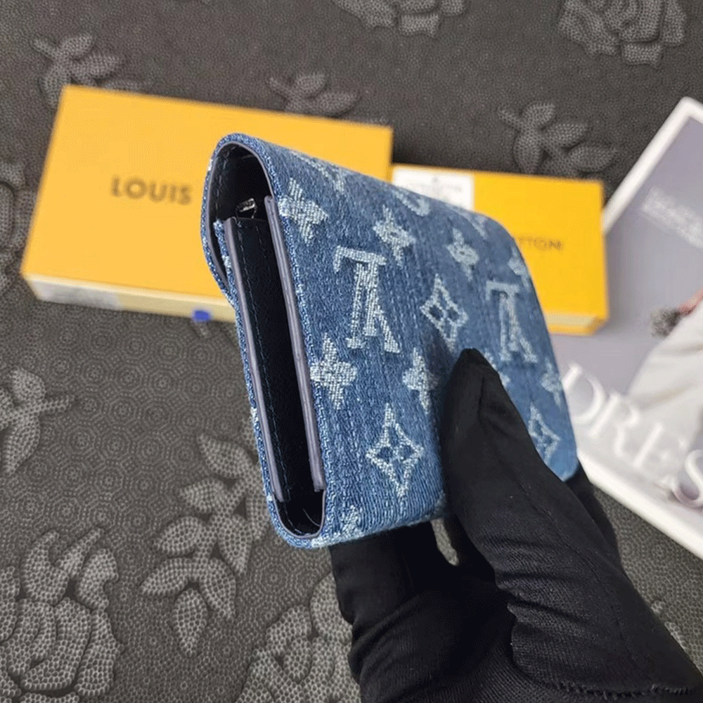 LV Monogram Jacquard Denim Money Clip - Image 5