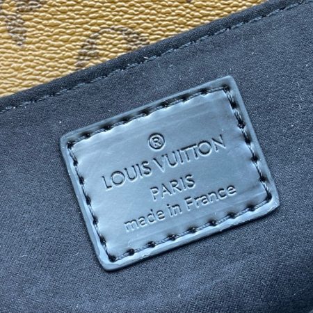 LV Monogramme Pochette Métiss East West Bag - Image 8