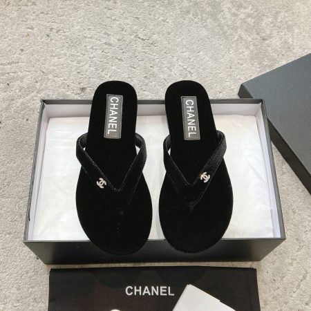 Chanel Velvet 25C Flip-flops 10A - Image 4