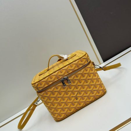 Goyard Cosmetic Bag - Image 2