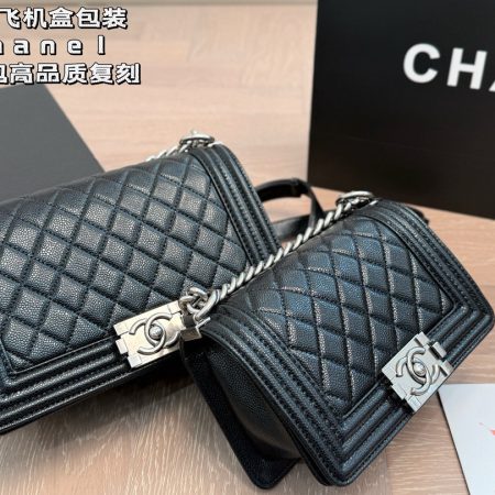 Chanel Le Boy Mom Bag - Image 3