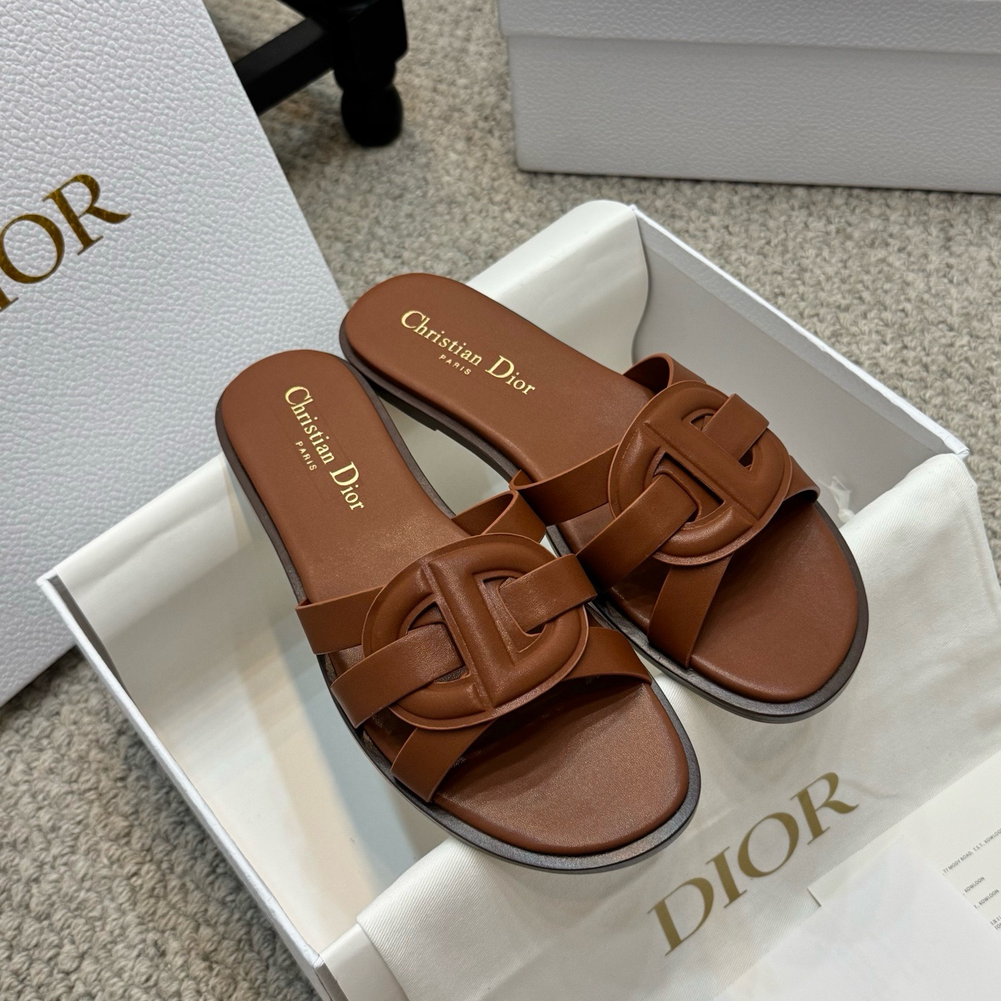 Dior Shoes  Flats - Image 4