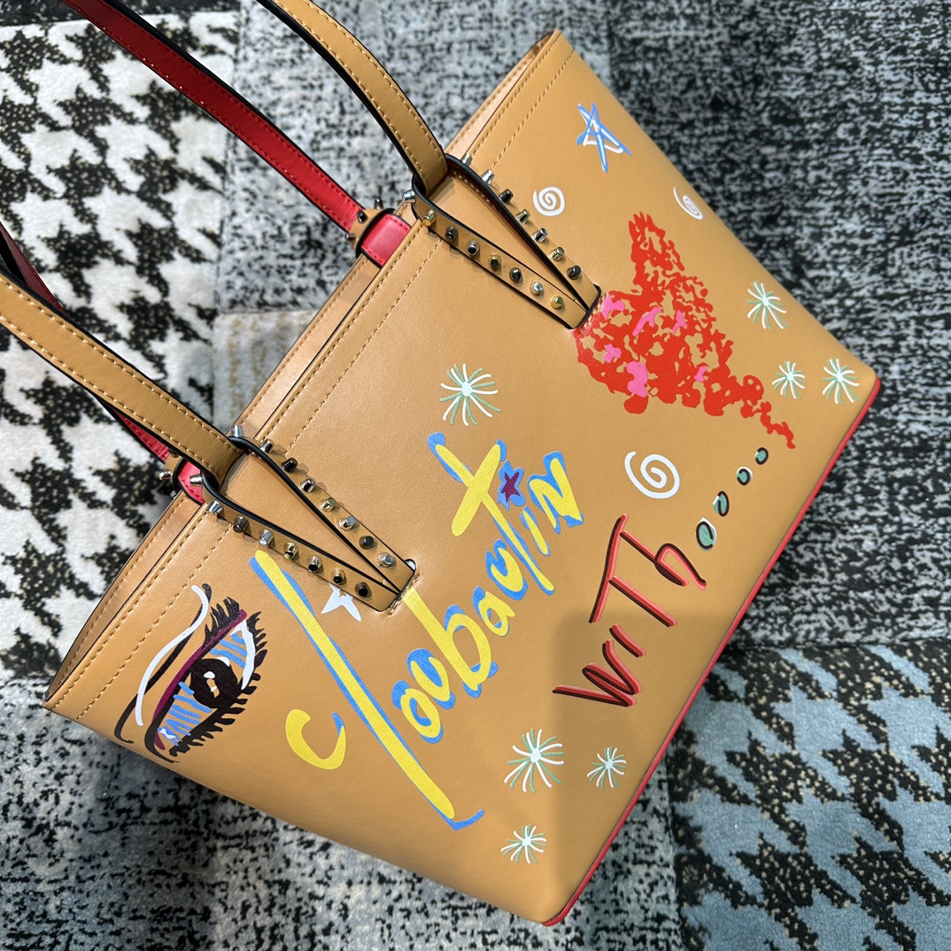 Christian Louboutin Medium Tote Bag - Image 12