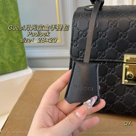 Gucci Padlock Shoulder Bag - Image 8