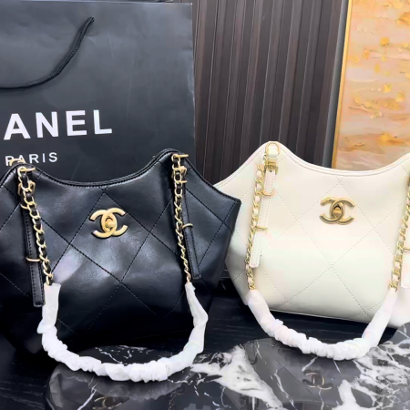 Chanel Tote Bag