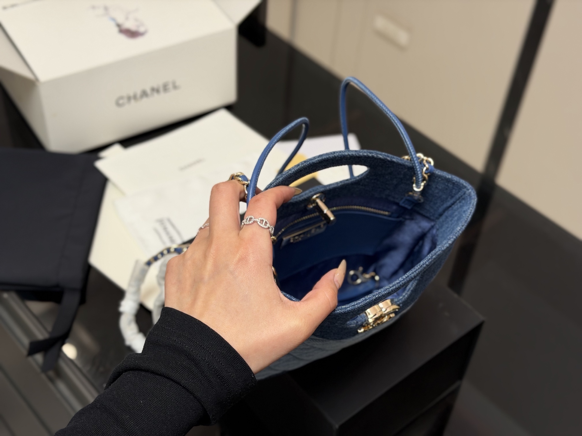 Chanel Clutch With Chain Bag - Image 5