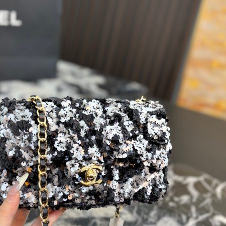 Chanel Sequined CF Chain Bag - Image 7