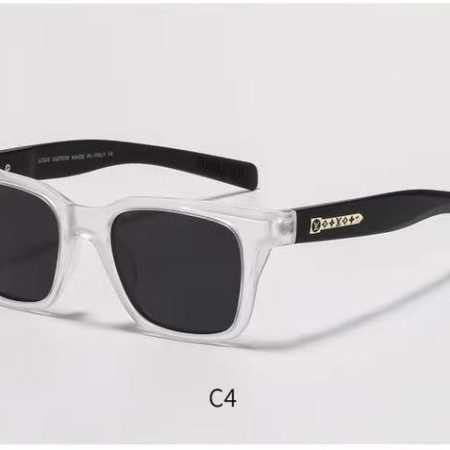 LV Fashionable Sunglasses - Image 3