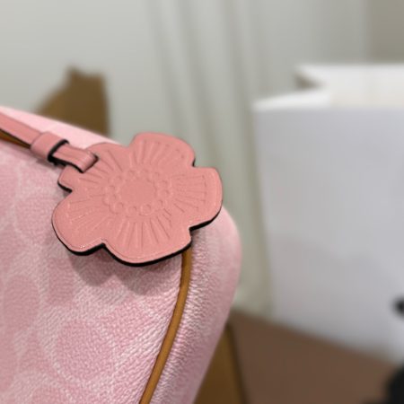 Coach Mahjong Underarm Bag - Image 3