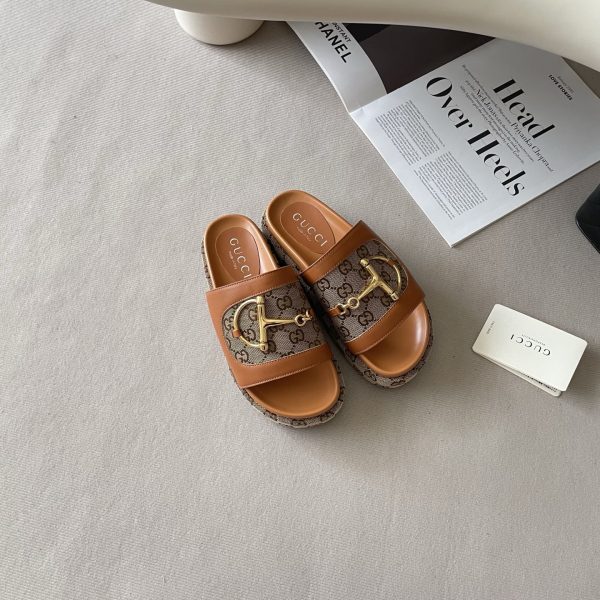 Gucci 26P G-Buckle Chunky-Soled Slippers