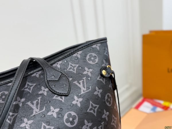 LV Neverfull Shopping Bag