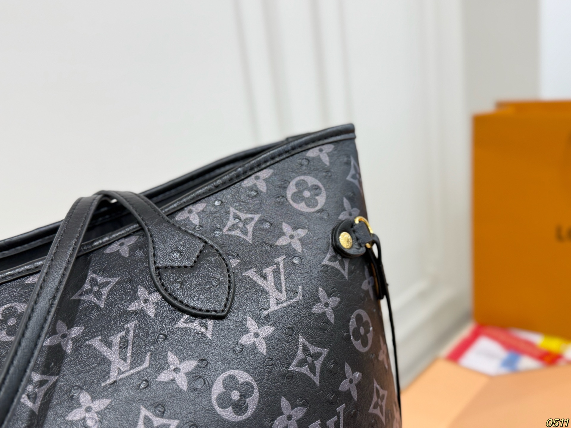 LV Neverfull Shopping Bag - Image 7