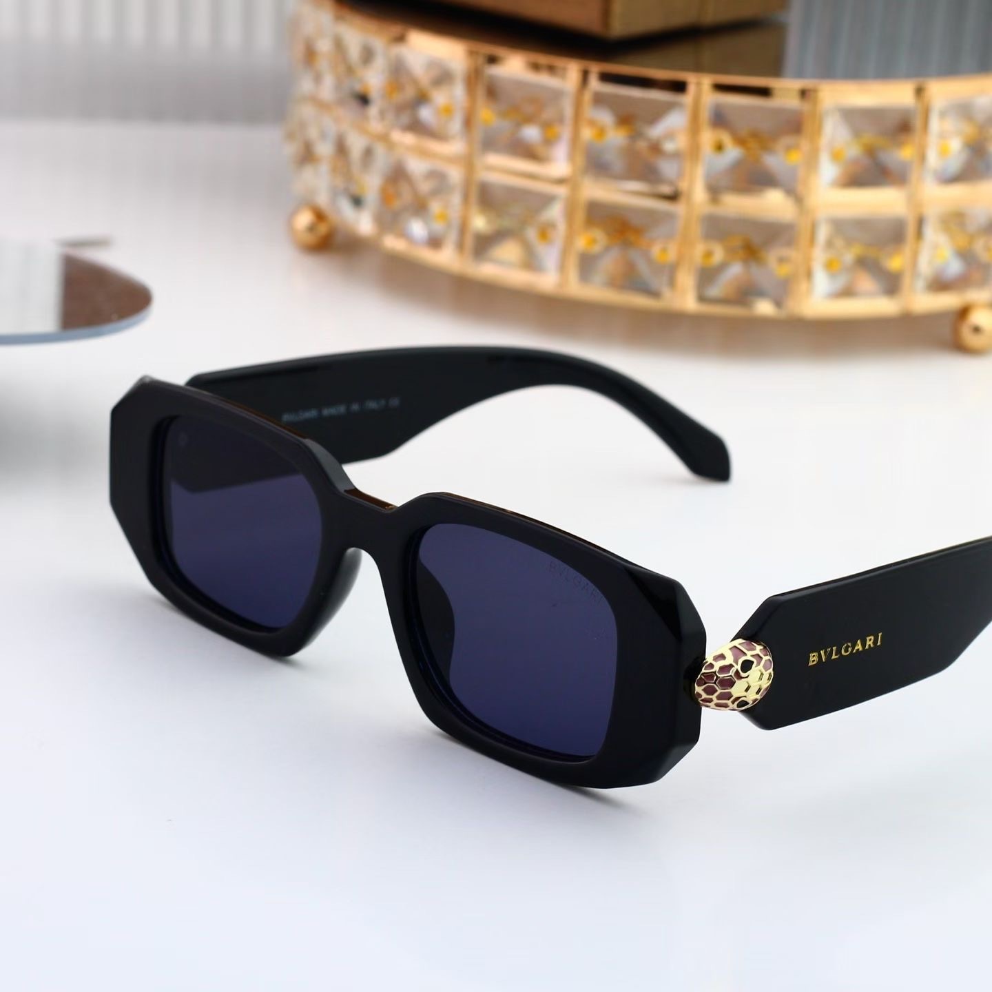 Bulgari Fashionable Sunglasses - Image 7