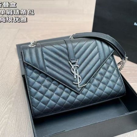 Saint Laurent Chain Shoulder Bag - Image 5