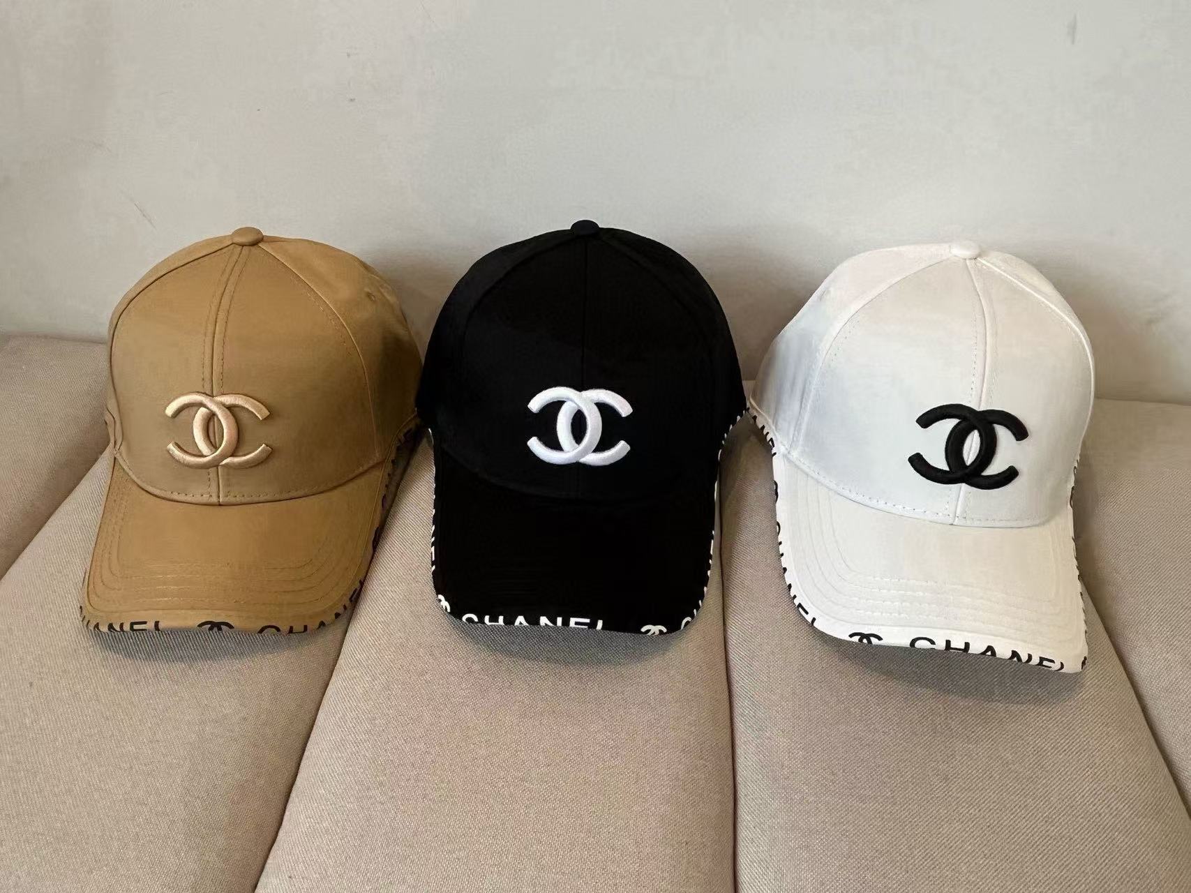 CHANEL Baseball Caps - Image 1