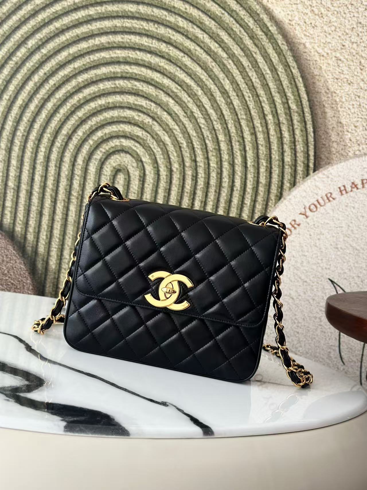 Chanel Ohanelassic Flap Bag CF Mirror Version - Image 1