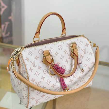 LV Speedy Soft 30 Lucky Bag - Image 3