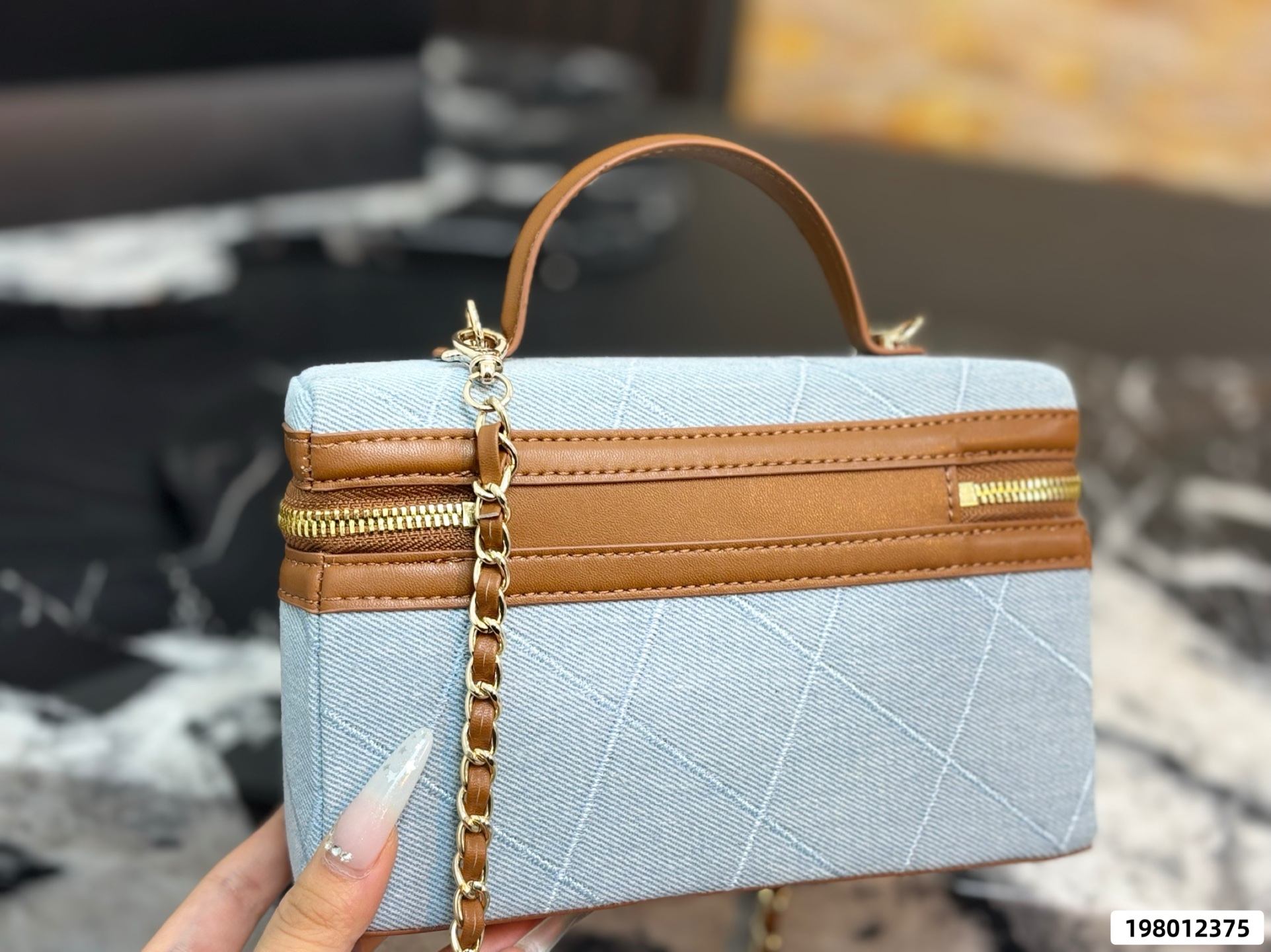 Chanel Resort Collection Denim Lunchbox Bag - Image 7