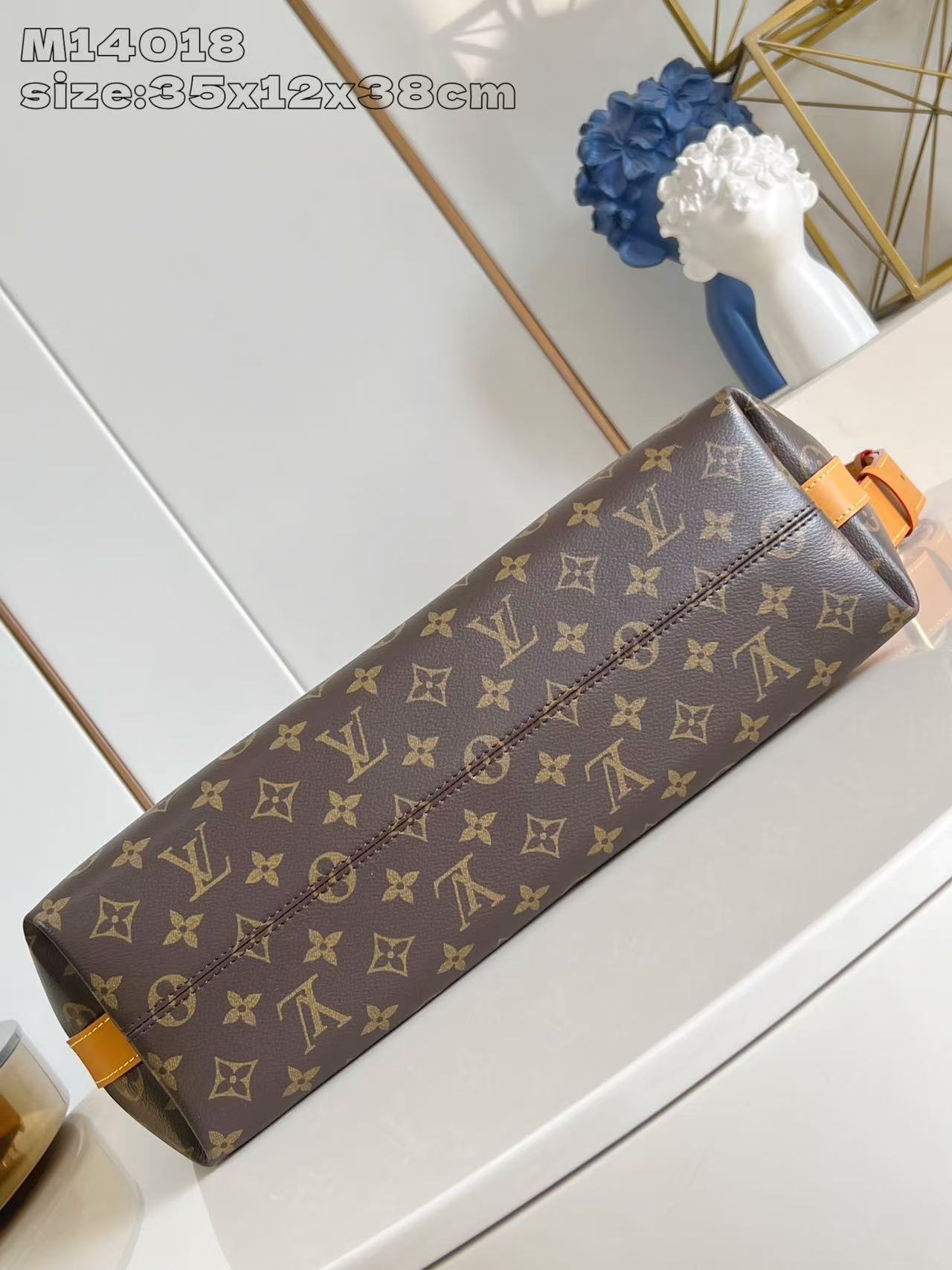 LV Monogram Archive Vakabond Hobo - Image 3