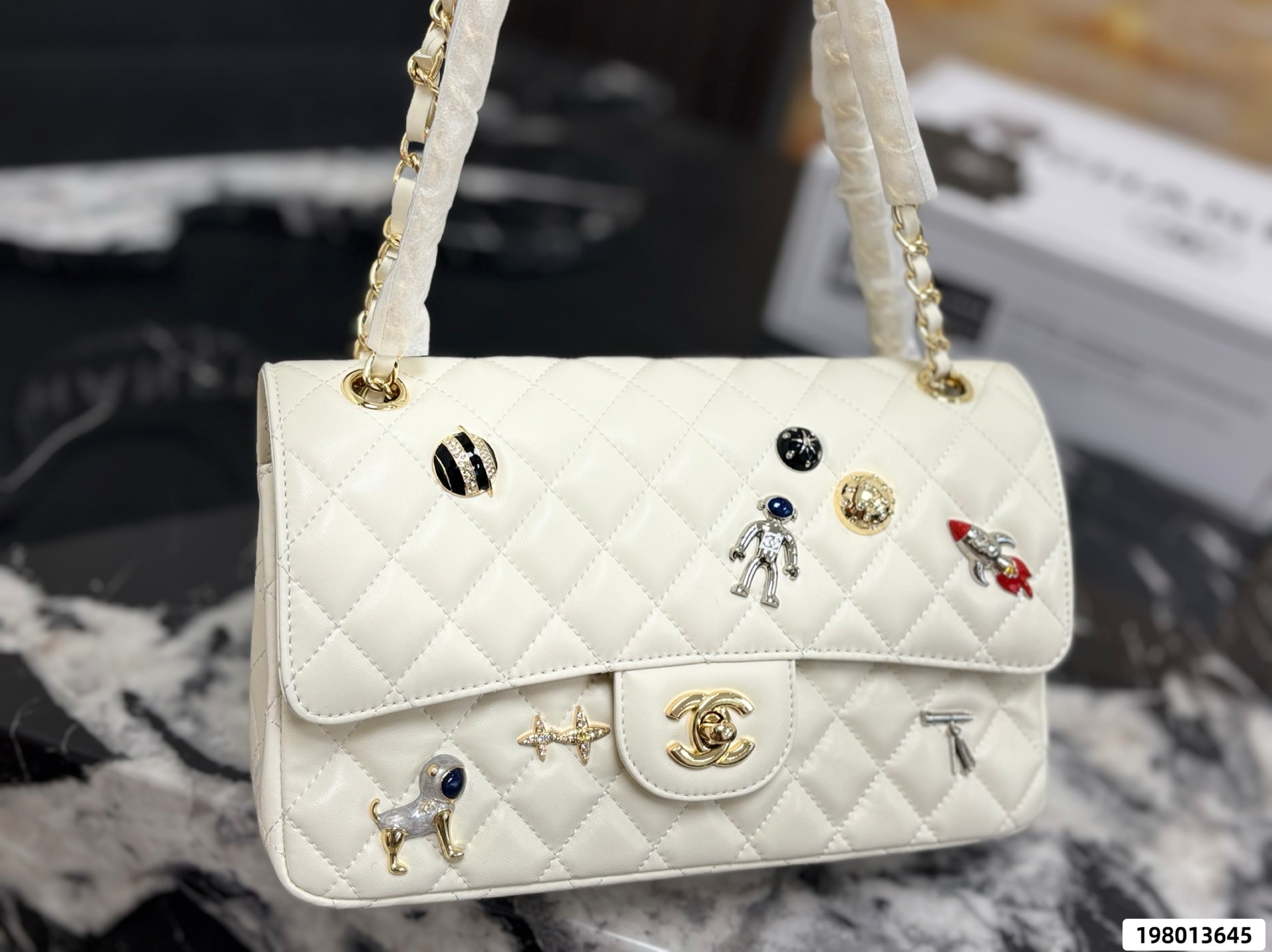 Chanel CF Chain Bag - Image 4