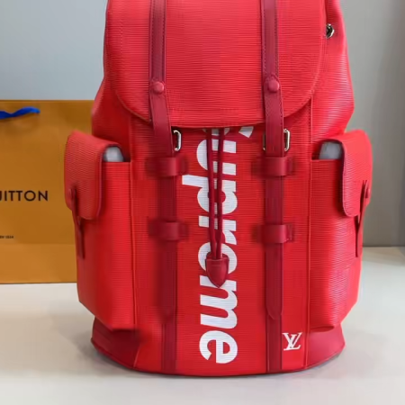 Lv DISCOVERY Backpack - Image 3