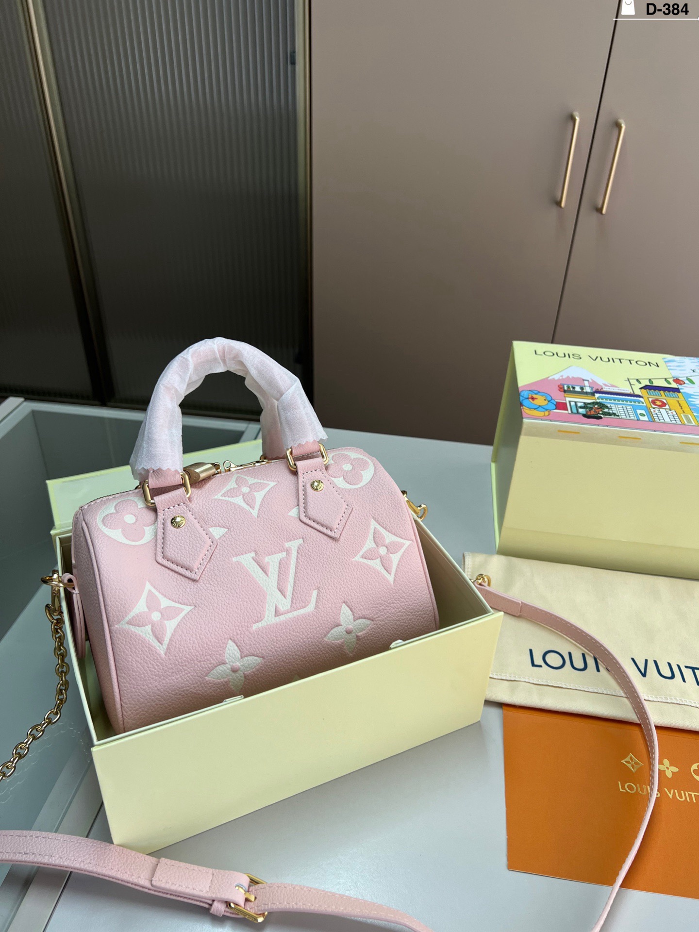 LV Speedy 20 Handbag - Image 5