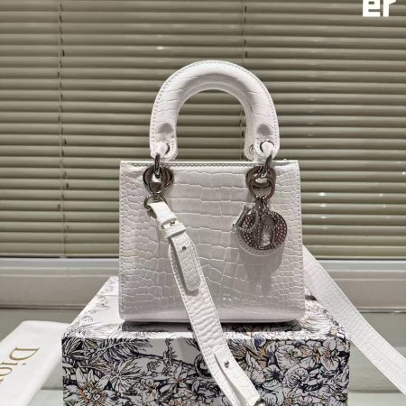 DIOR Lady Dior Diamond Buckle Bag - Image 3