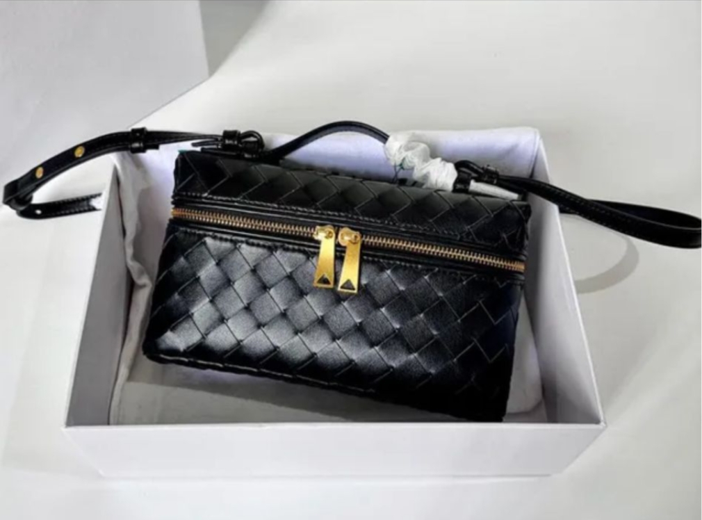 Bottega Veneta BV Bang Bang Vanity Case Bag - Image 7