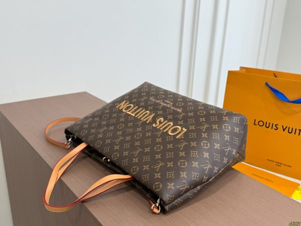 LV's New Tote Bag