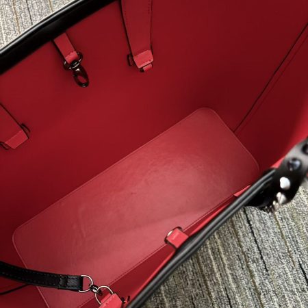 Christian Louboutin Tote Bag - Image 4