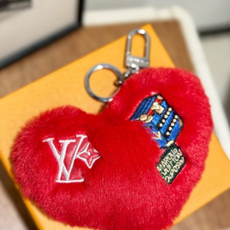 LV Lucky Heart Bag Charm - Image 4
