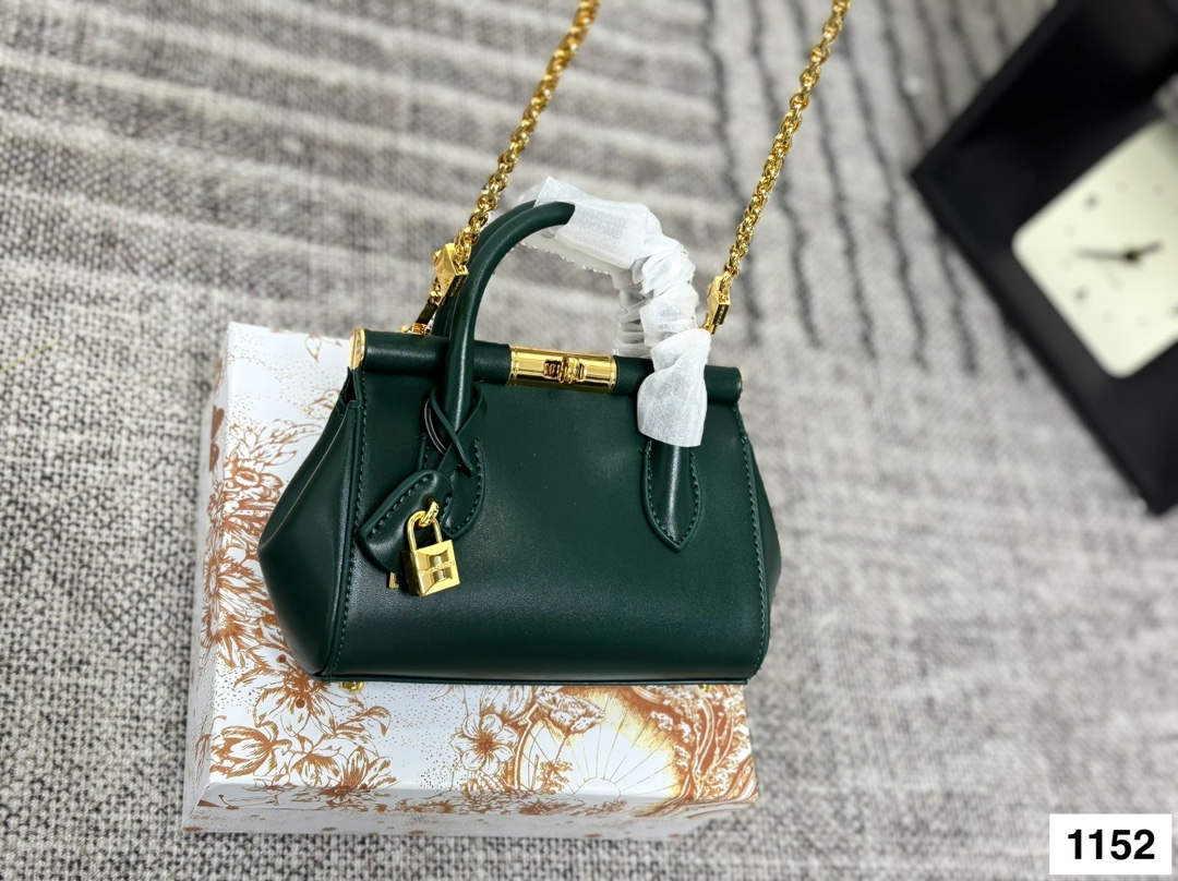 Dolce & Gabbana Bag - Image 7