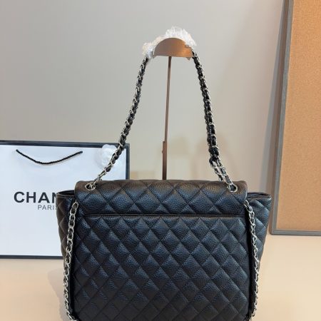 CHANEL Flap Caviar Chain Around Shoulder Bag - Image 5