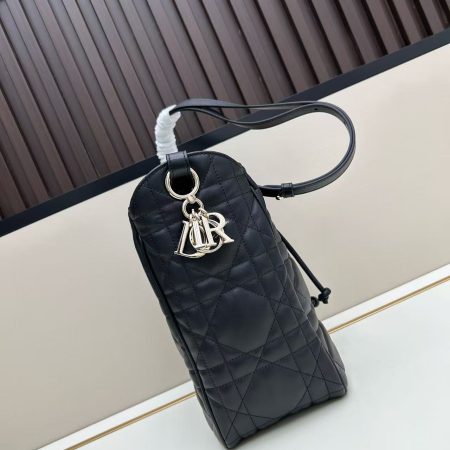 Dior D-Motion Bag - Image 4