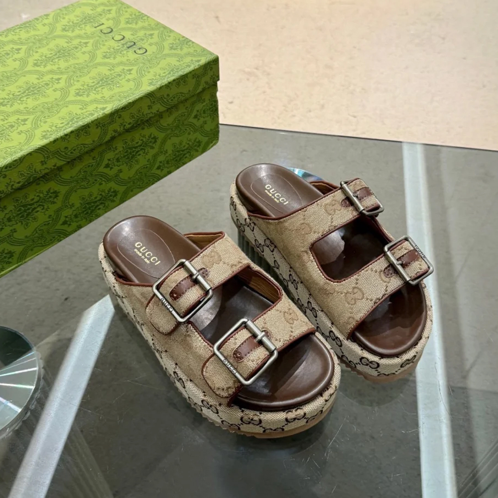 Gucci Slipper Sandals Shoes 5 - Image 1