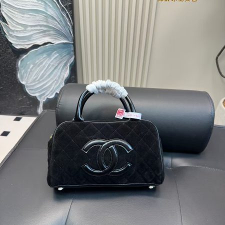 Chanel Bowling Bag - Image 4