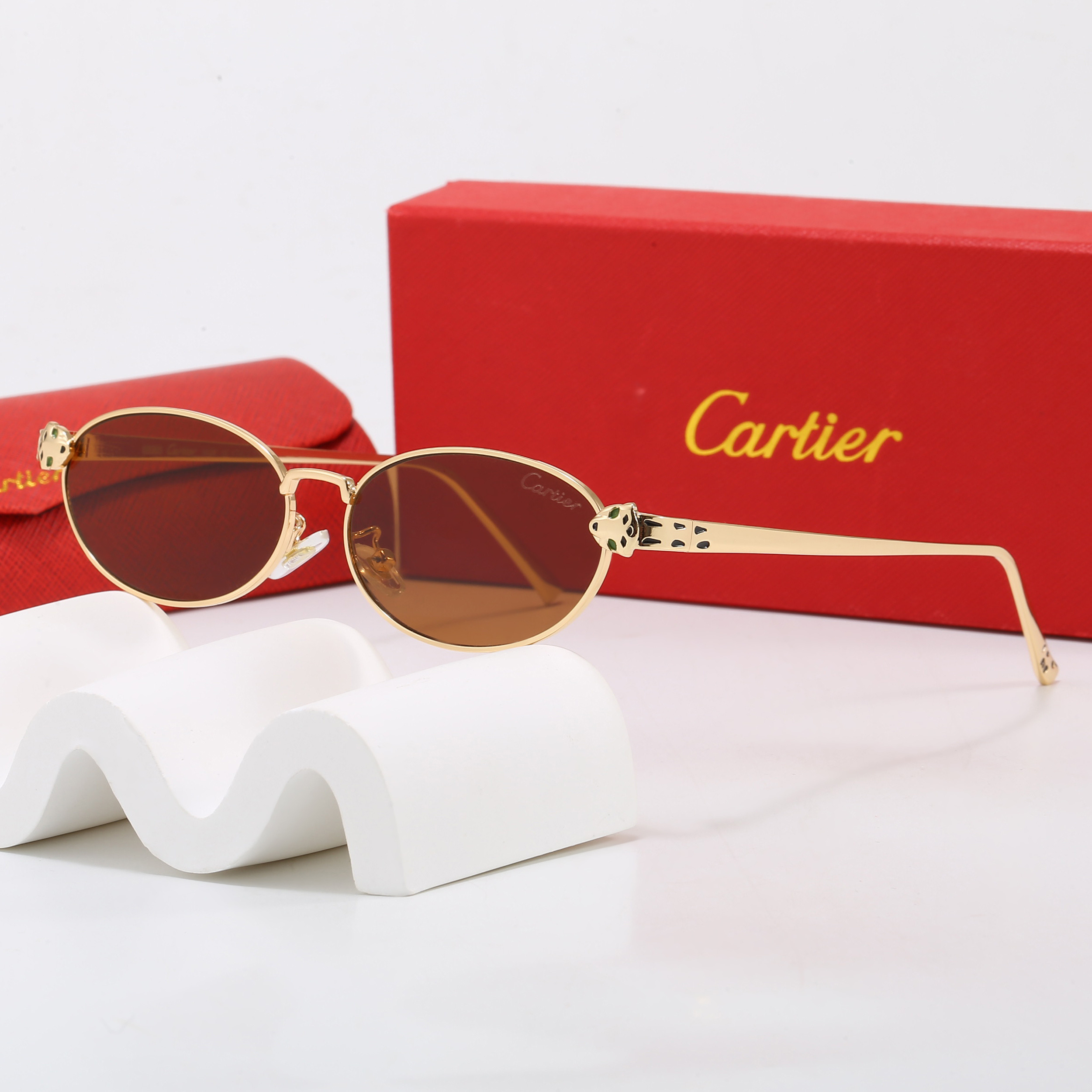 Cartier Fashionable Sunglasses - Image 4