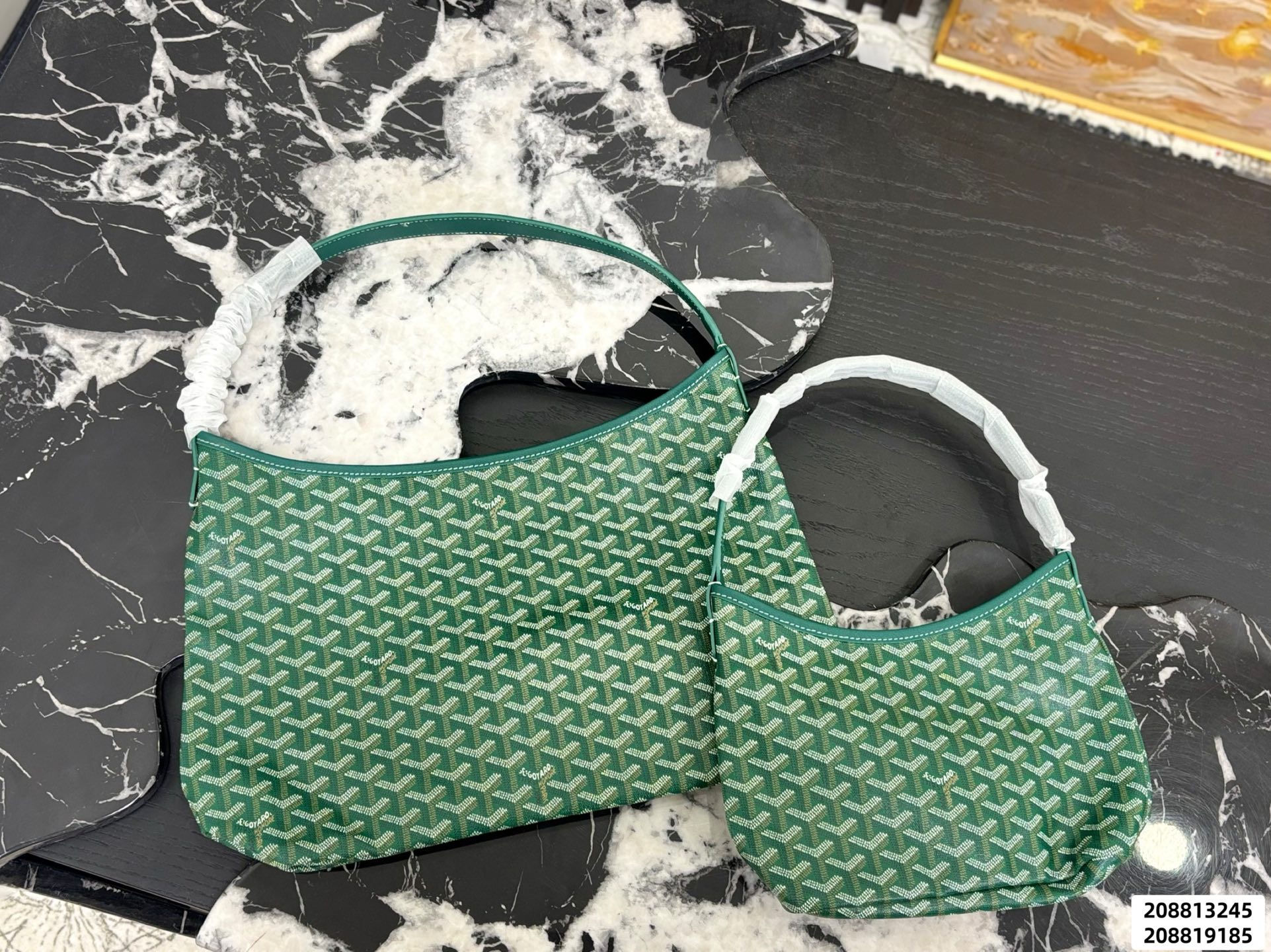 Goyard Hobo Shoulder Bag - Image 10