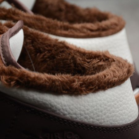 Air Jordan 1 Mid DO6699-200 - Image 13