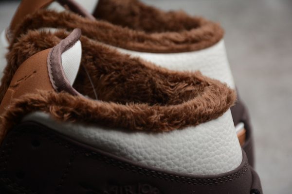 Air Jordan 1 Mid DO6699-200