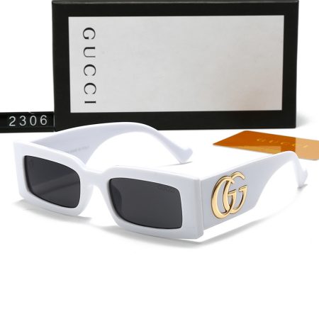 Gucci Fashionable Sunglasses - Image 4