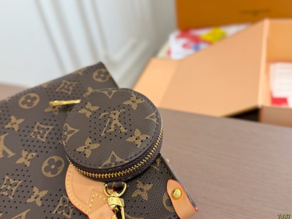 LV-Tote-Bag