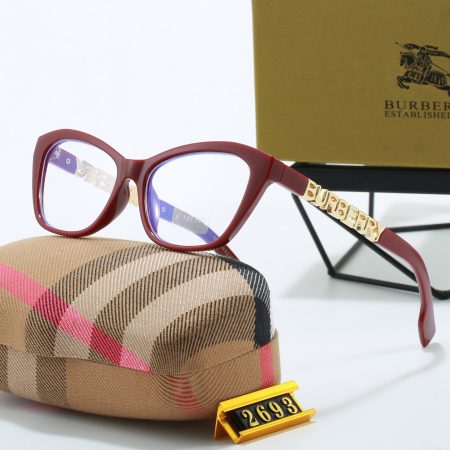 Burberry Fashionable Sunglasses - Image 5