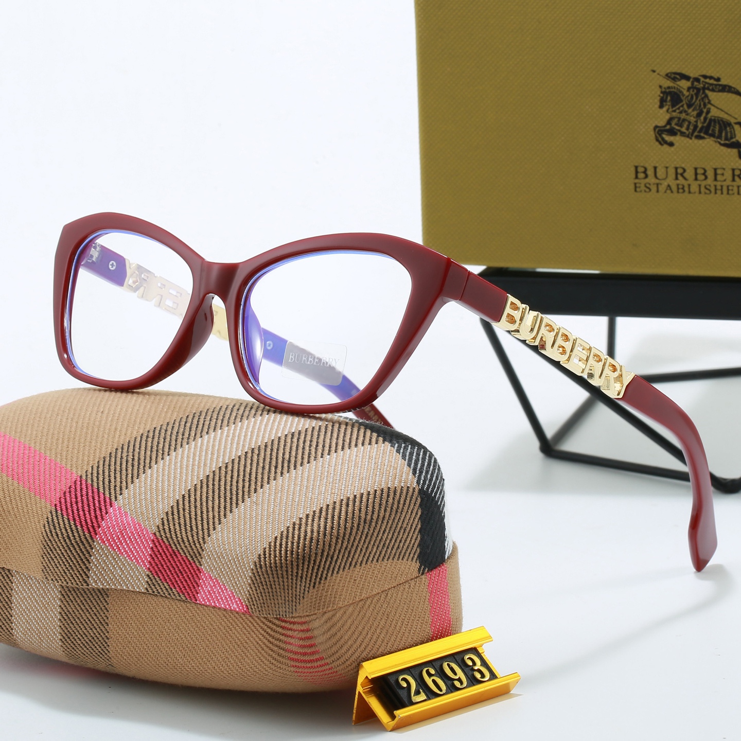 Burberry Fashionable Sunglasses - Image 5