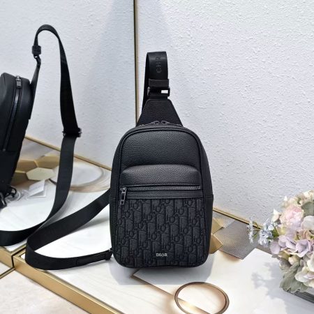 Dior Obilque Designer Bag's for Men - Image 1