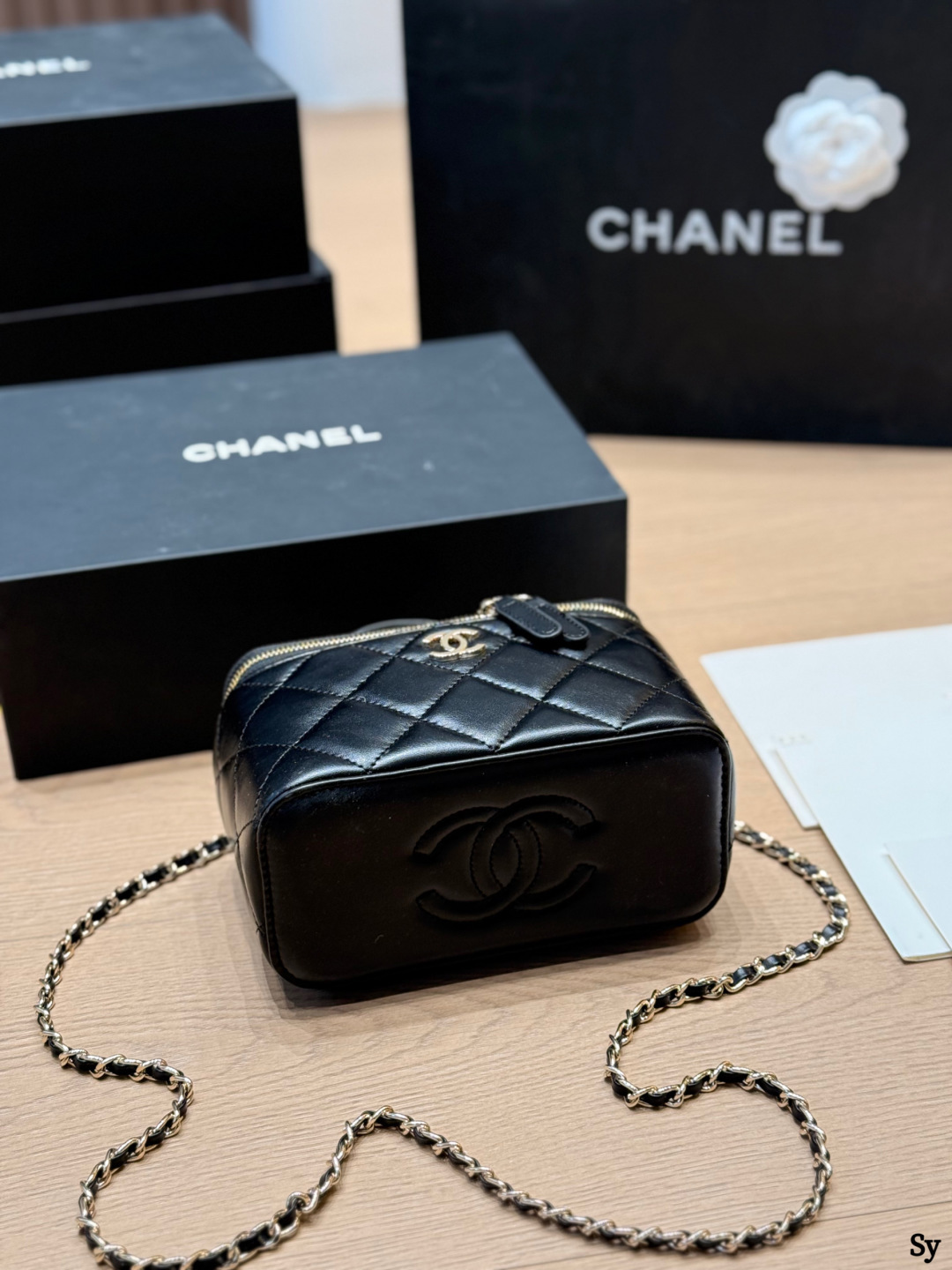 Chanel Long Vanity With Chain Bag - Image 14