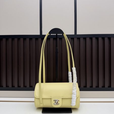 Chanel Large Flap Bag - Image 2